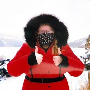 Meet your Posher, Delaney